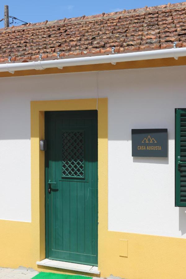 Casa Augusta - The Natural Lodgings And Retreats Casal Aguas de Verao Extérieur photo